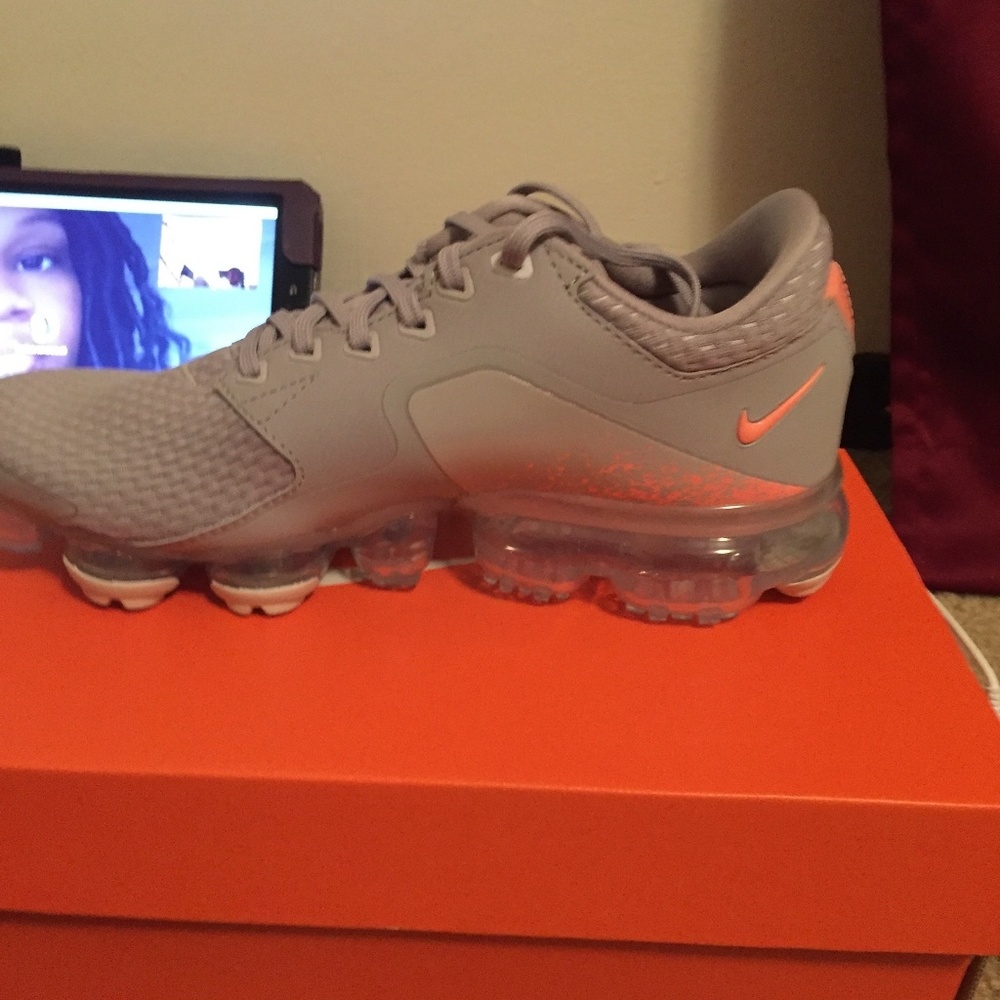 Running shoes
